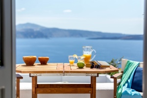 Likno Villas Oia Santorini - Traditional Villa